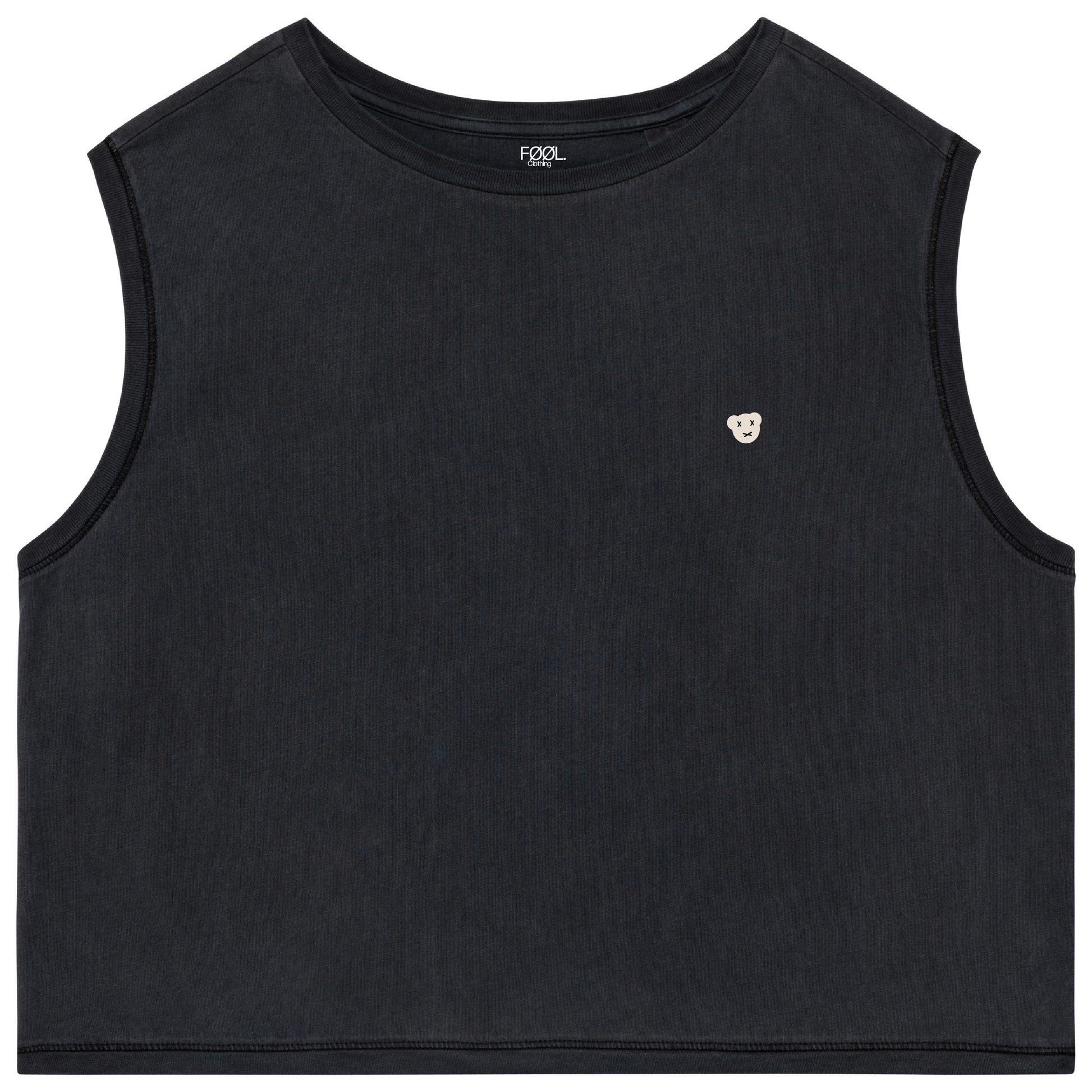 Voorkant van de verwassen zwarte cropped top met witte 'BEAR' logo op de borst.