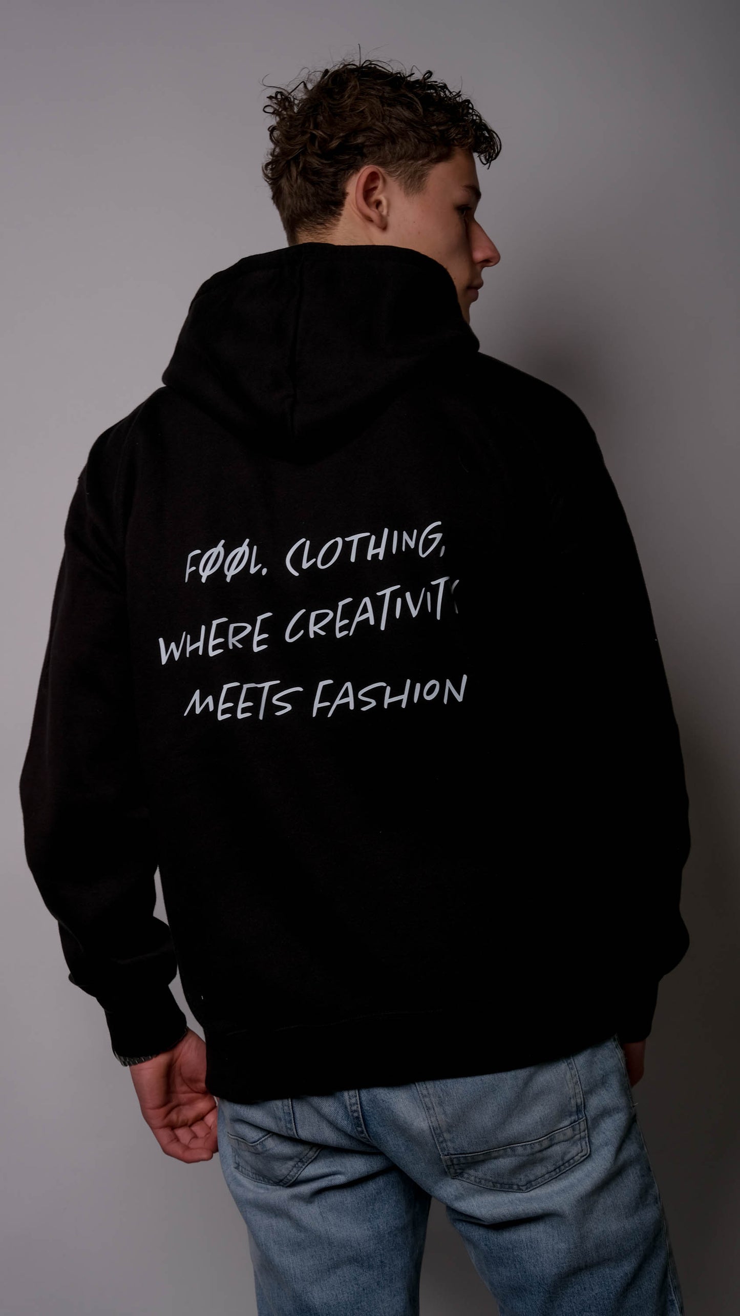 Creativity meets fashion hoodie - Zwart