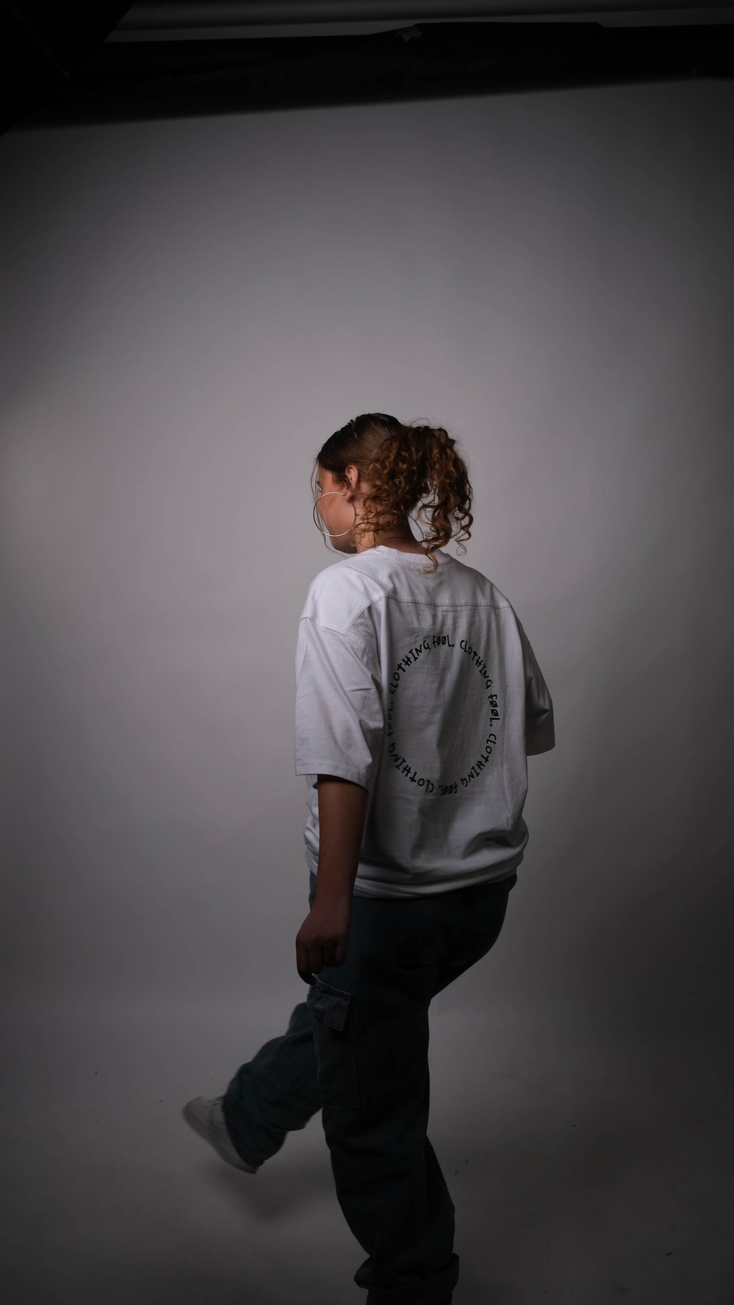FØØL black circle T-shirt - Wit