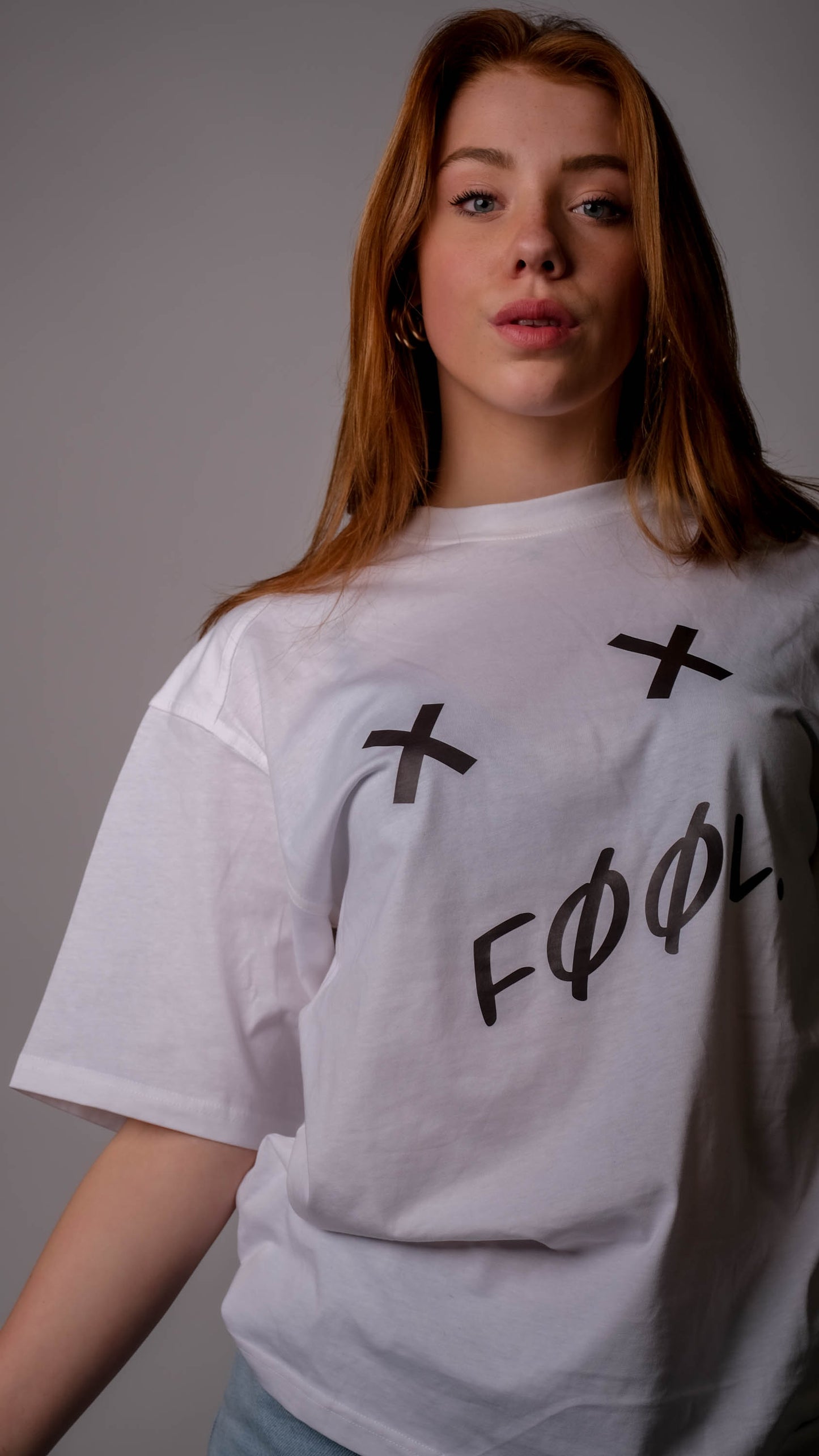 FØØL abstract bear design T-shirt - Wit