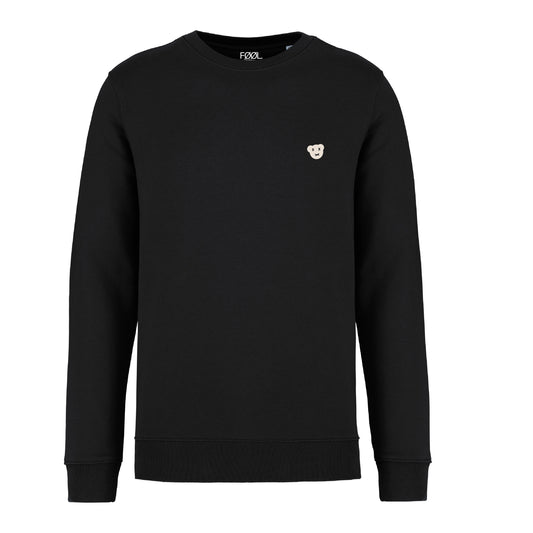 Voorkant van een zwarte sweater met het witte 'BEAR' logo op de borst.