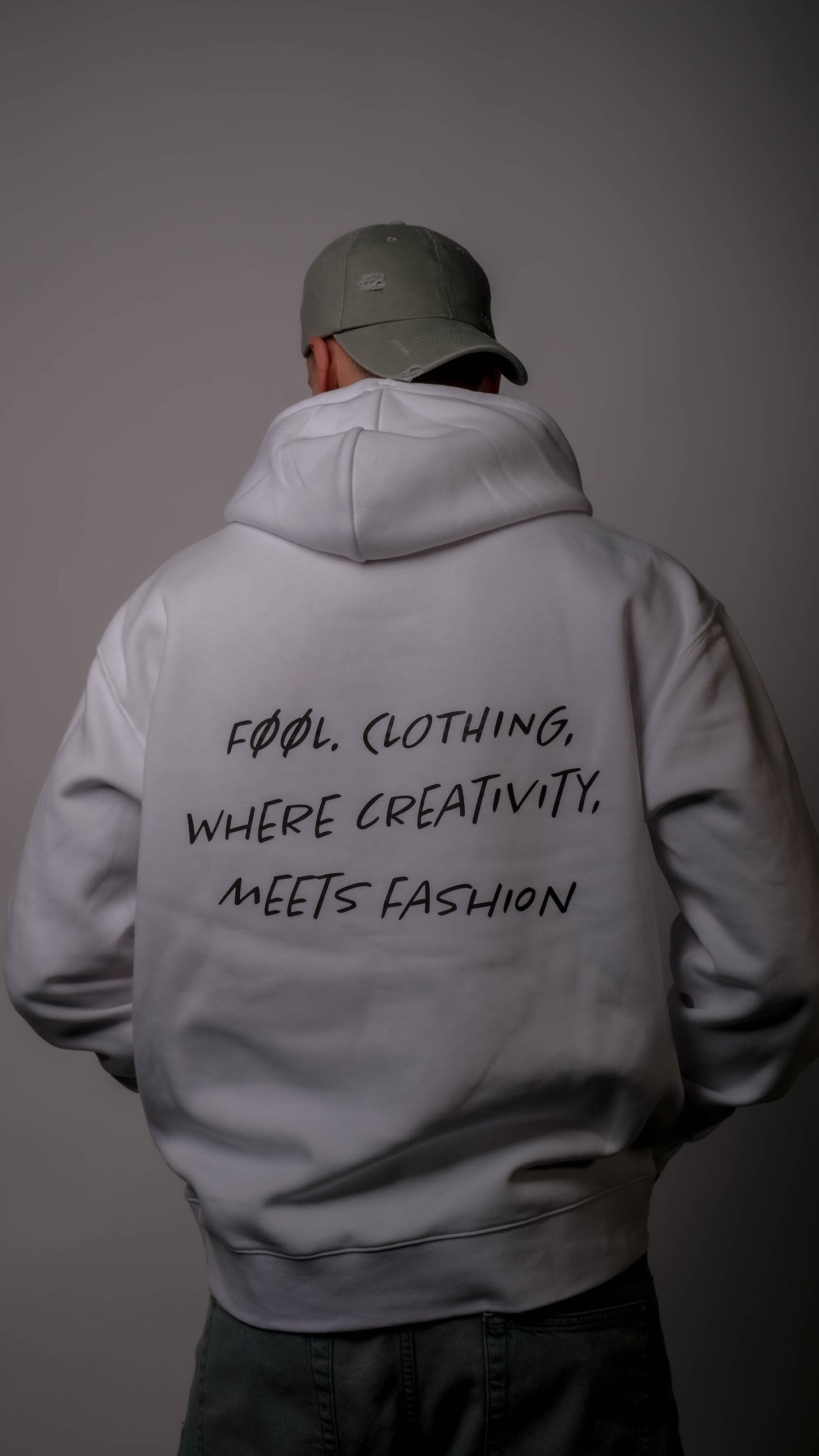 Creativity Meets Fashion Hoodie - Wit